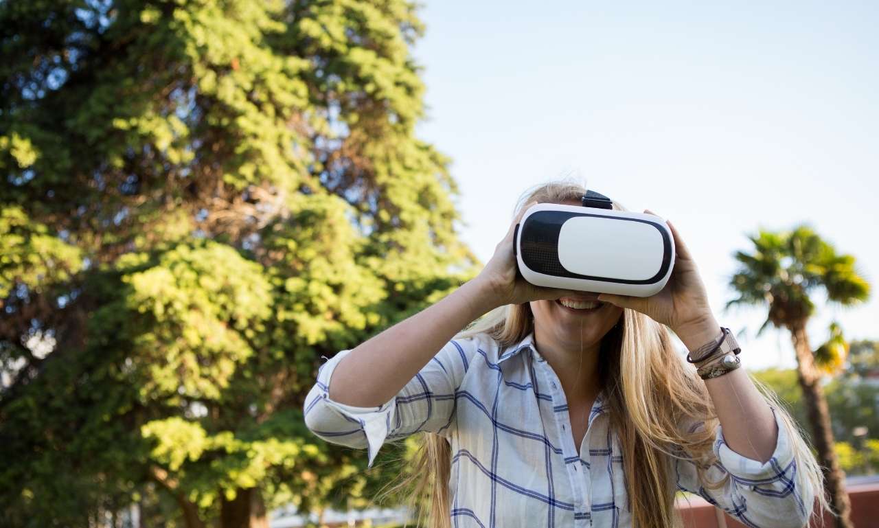 How Do Virtual Reality Haptics Work?