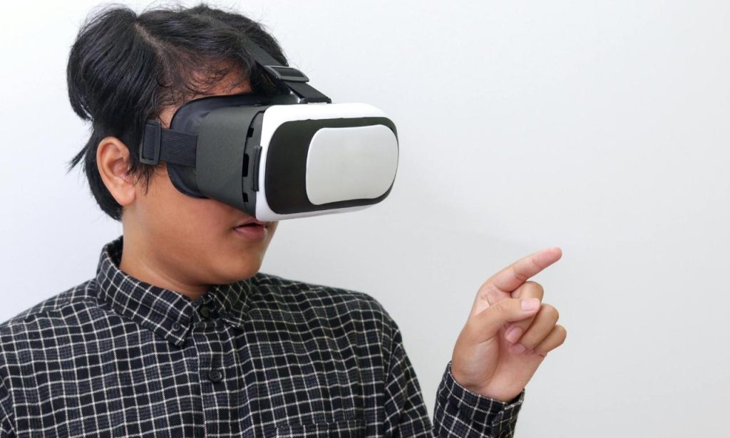 Persistent Augmented Reality